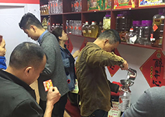 散酒加盟哪個牌子好？散酒的利潤大概多少錢？醉開心散酒加盟店純糧散酒加盟