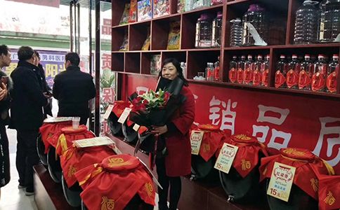 開家散酒專賣店投資多少？散酒代理與加盟哪家好？附散酒銷售價格