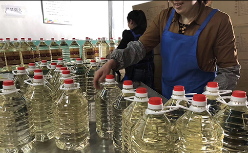 醉開心散酒加盟哪個品牌好？三大優(yōu)勢揭秘創(chuàng)業(yè)新風(fēng)口